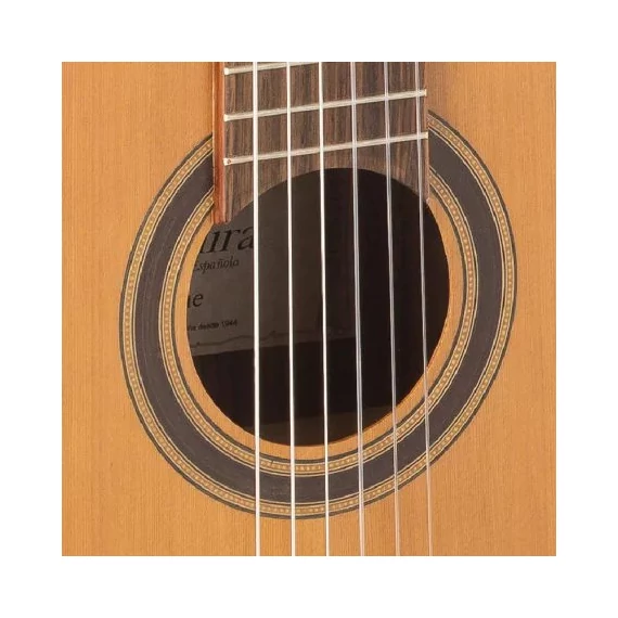 Admira Irene - klasszikus gitár / Advanced Serie